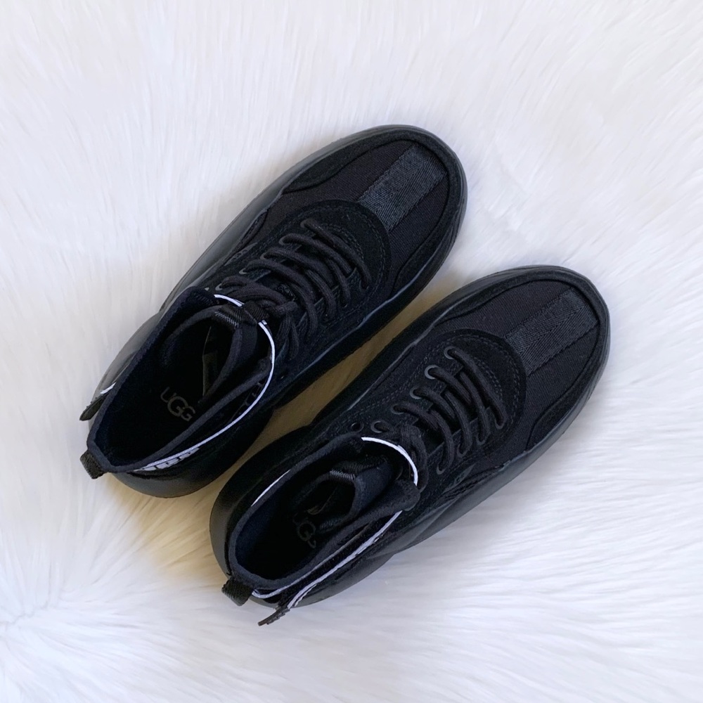 UGG LA Cloud Hi Black Platform Sneakers - Picture 4 of 7